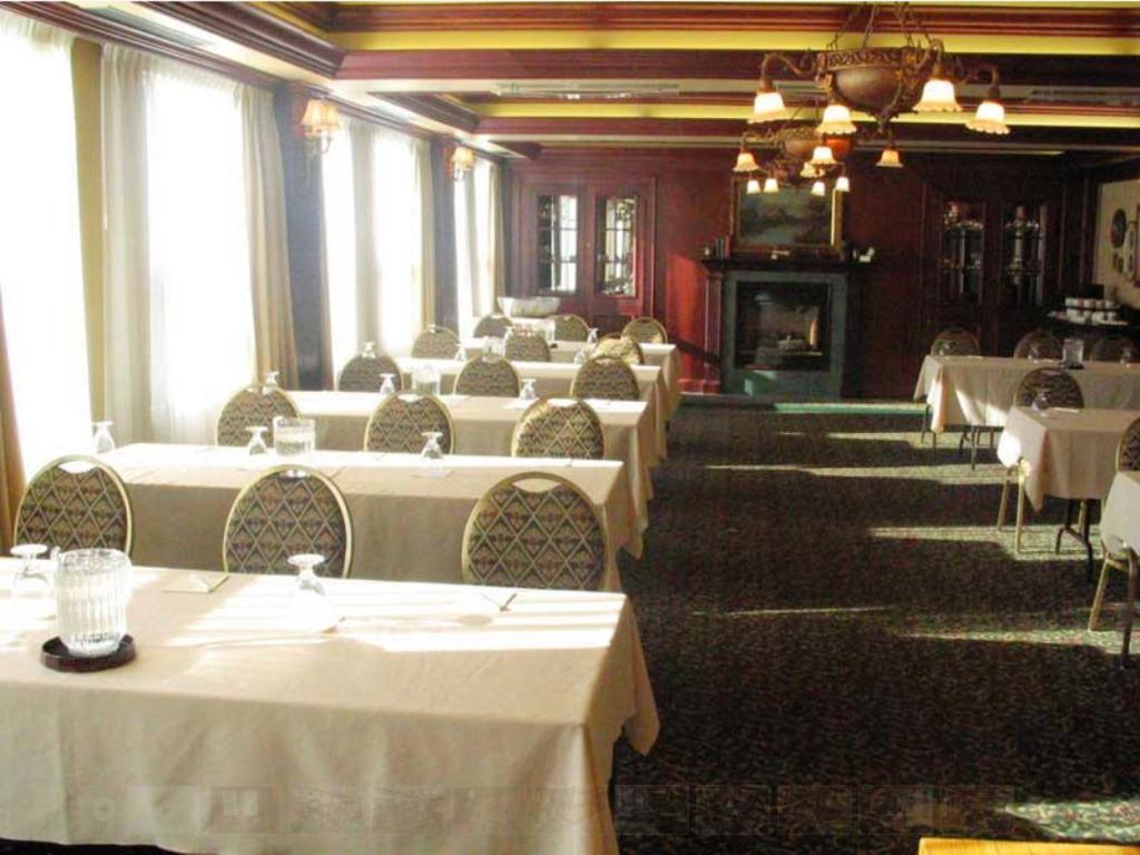 The Guv'Nor Inn St. John's Buitenkant foto